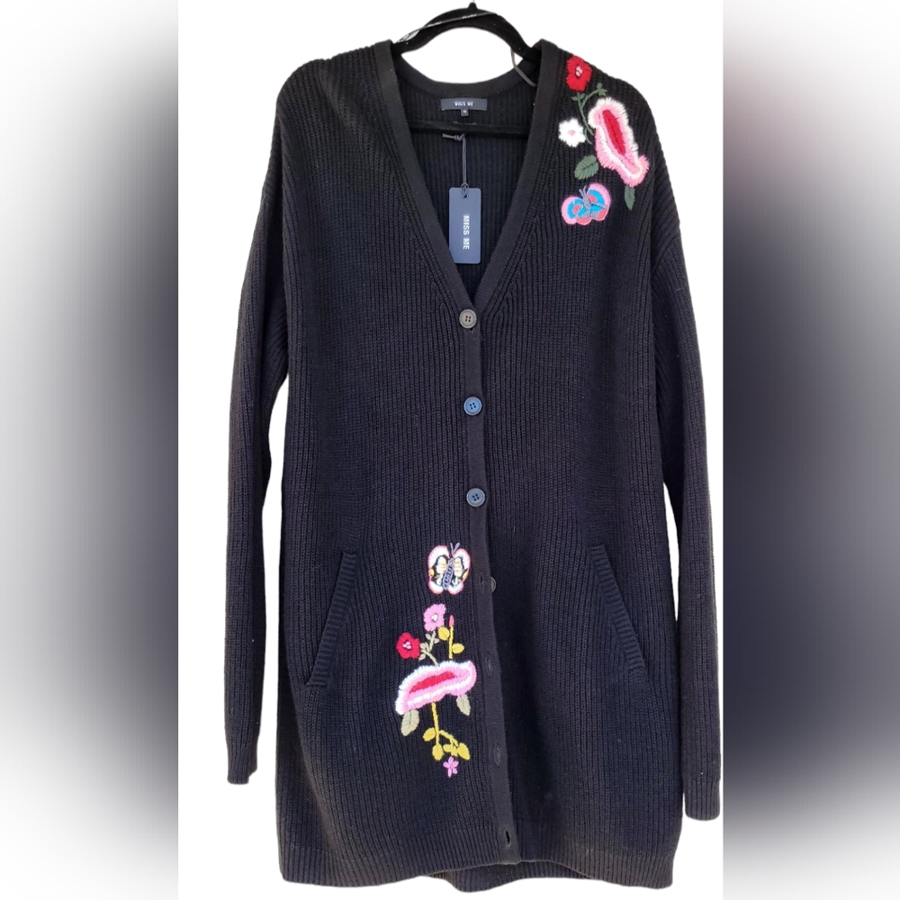 Miss Me Knit Cartigan, Black w/ Embroidered flowers, Size Medium